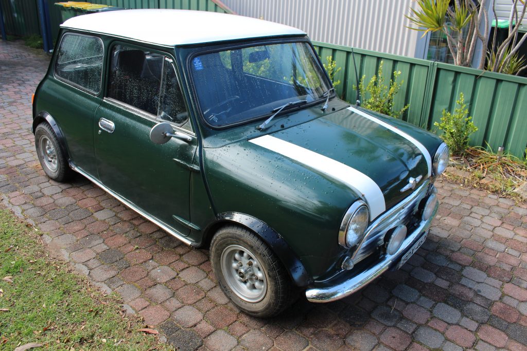 Matilda Classic Mini Cooper - Vintage and Classic Car Hire