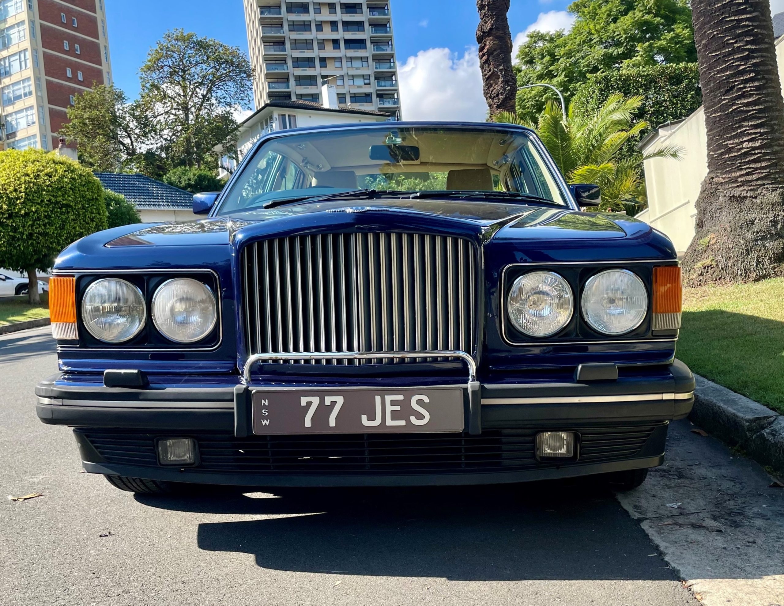 “Jess” – 1993 Bentley Brooklands. From $490 per day
